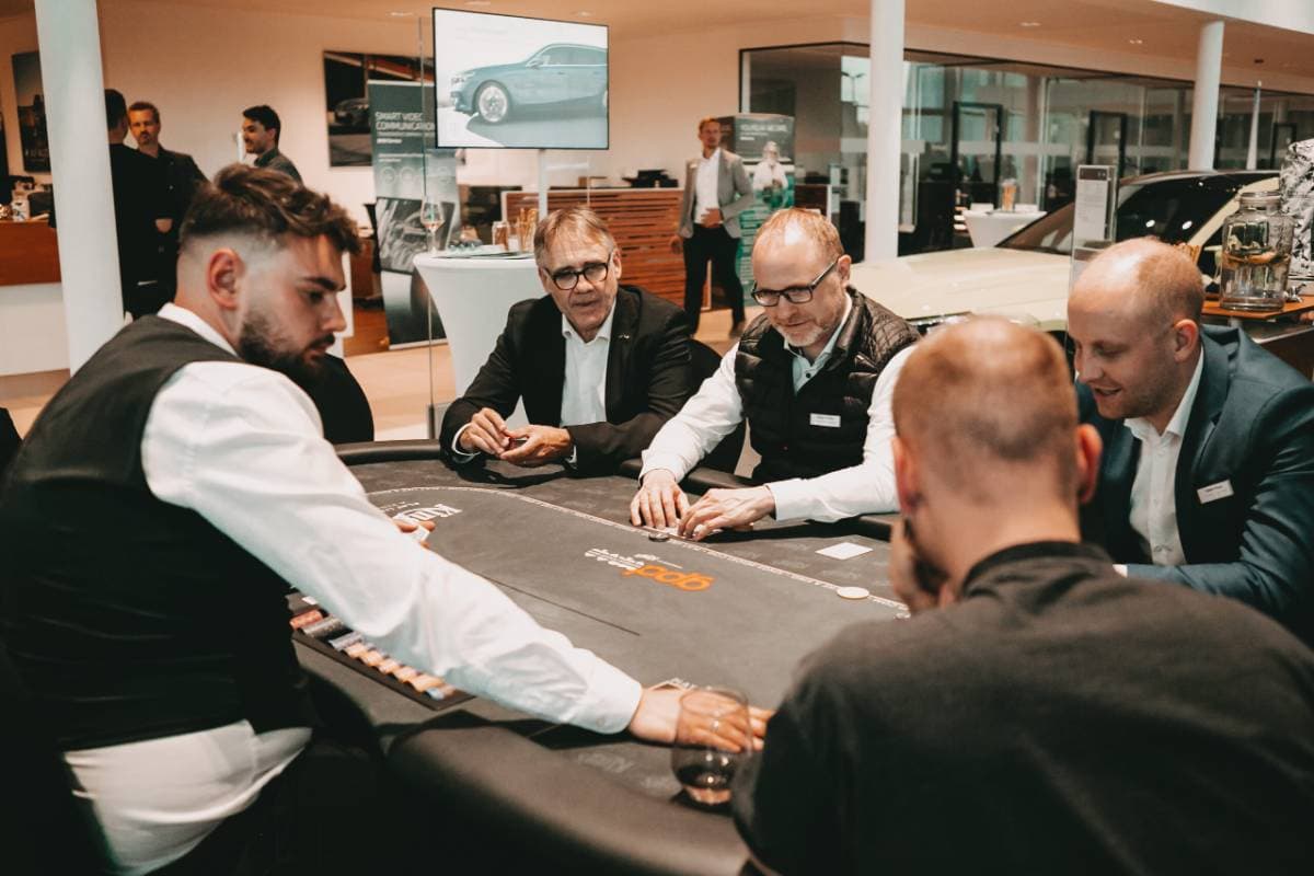 ADEMAX BusinessPokern Hamburg - Spielerisch Kontakte knüpfen