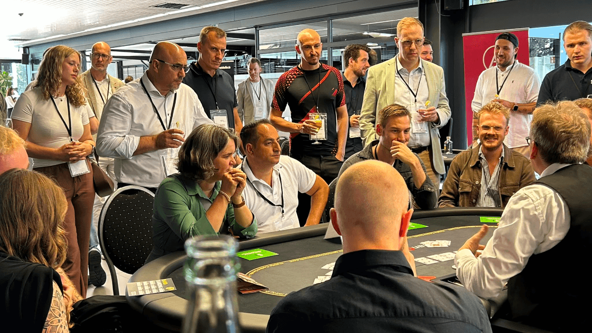 Hauptbild für ADEMAX BusinessPokern Münster – spielerisch vernetzen