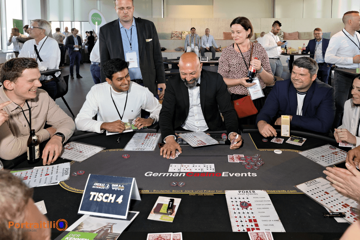 Poker als Metapher für Führung: Wie Entscheidungsspiel und Management zusammenhängen